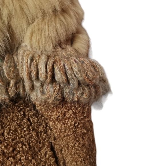 Designer Luxury wool handcrafted fur jacket - Picture 3 of 15